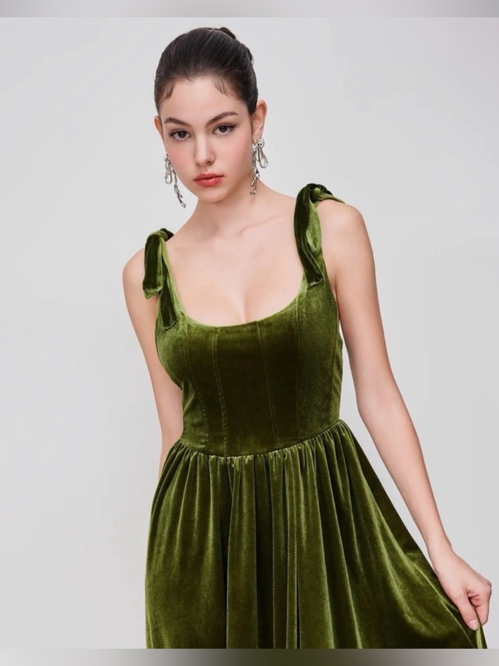 🌺 Cider Olive Green Velvet Tie-Shoulder Corset Midi